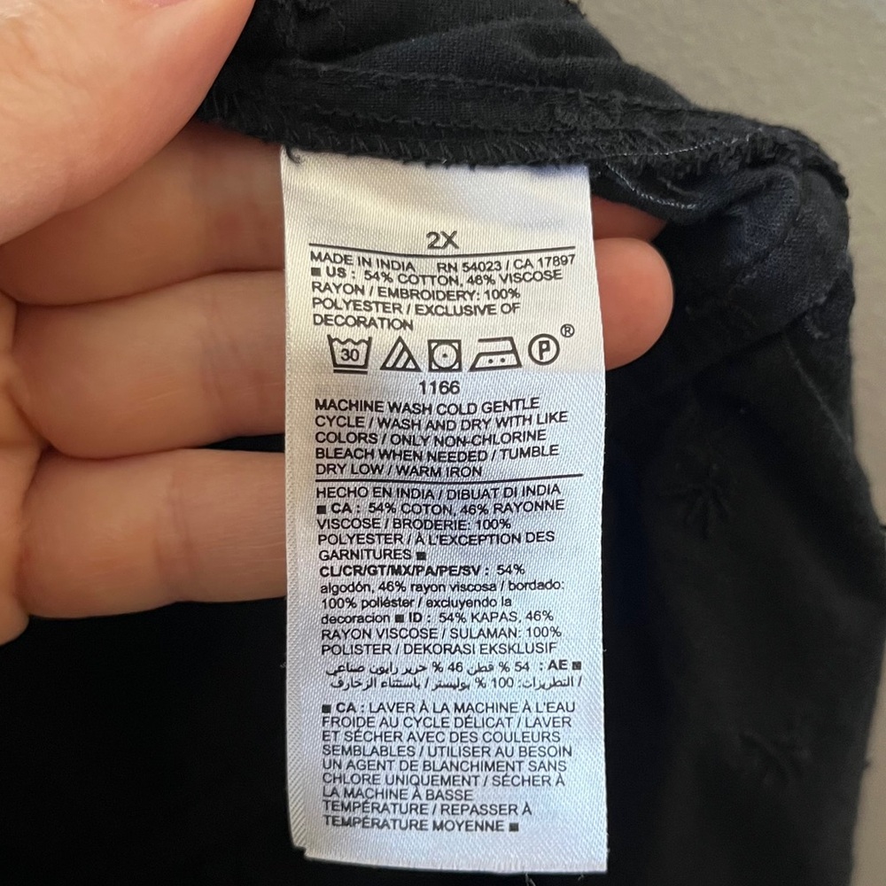 Old Navy Charcoal Maxi Dress - Picture 12 of 12